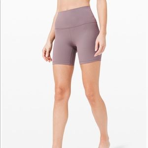New Lululemon Align short 6”